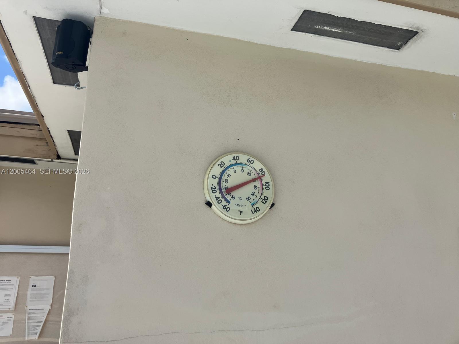 KARISA GARDENS CONDO - Residential