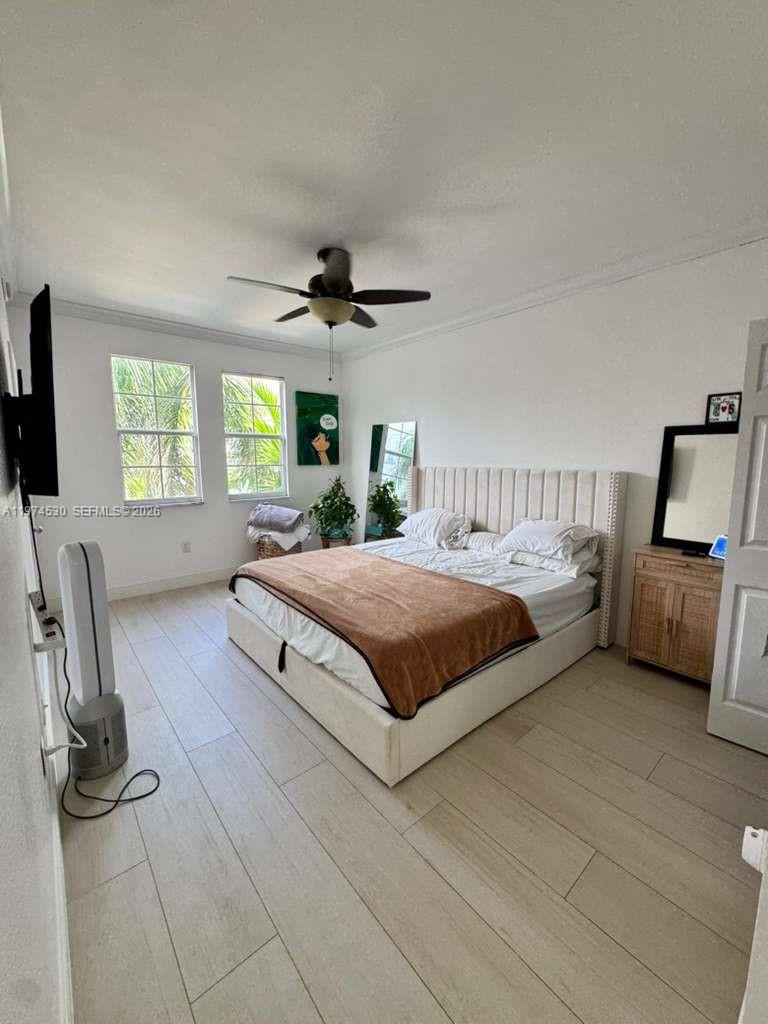 SOLE AT FORT LAUDERDALE C - Residential Lease