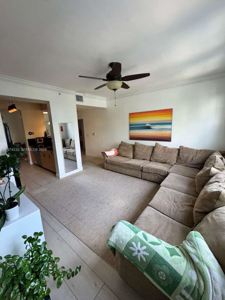 SOLE AT FORT LAUDERDALE C - Residential Lease