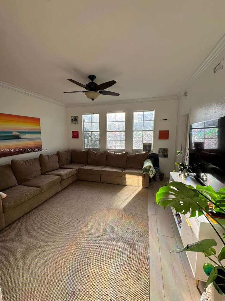 SOLE AT FORT LAUDERDALE C - Residential Lease