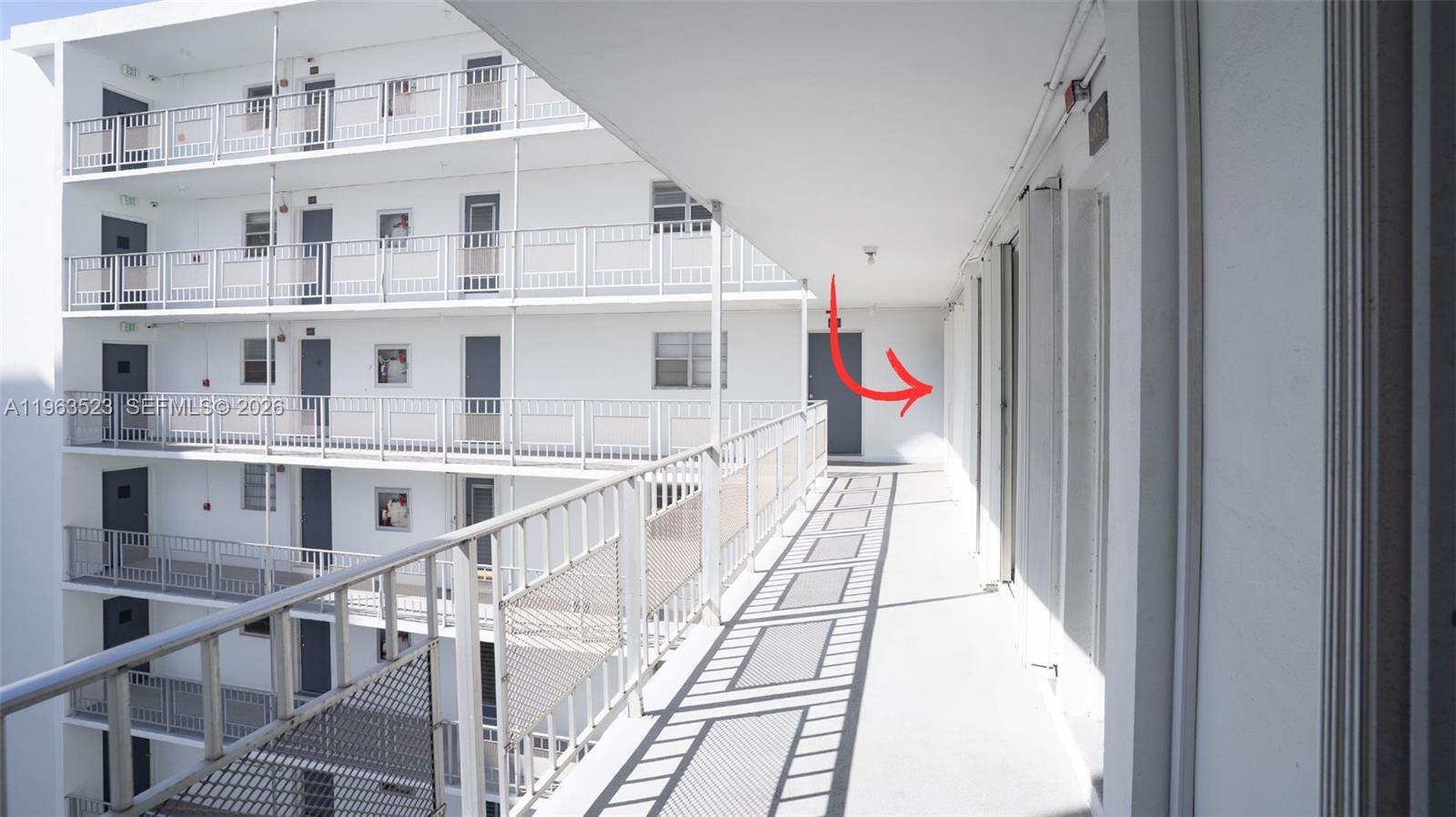 GOLDEN HOUSE CONDO - Residential