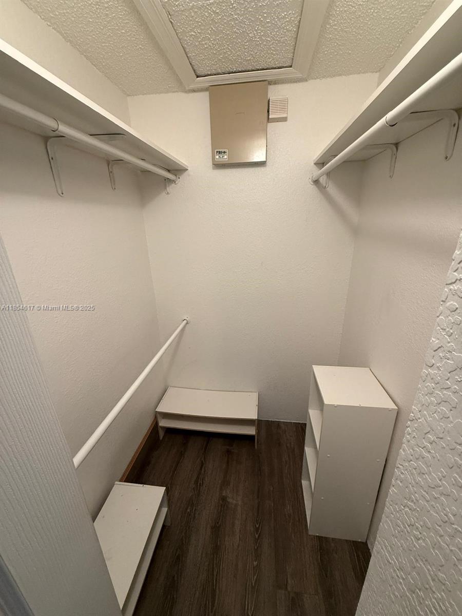 ISLES AT LAGO MAR CONDO - Residential