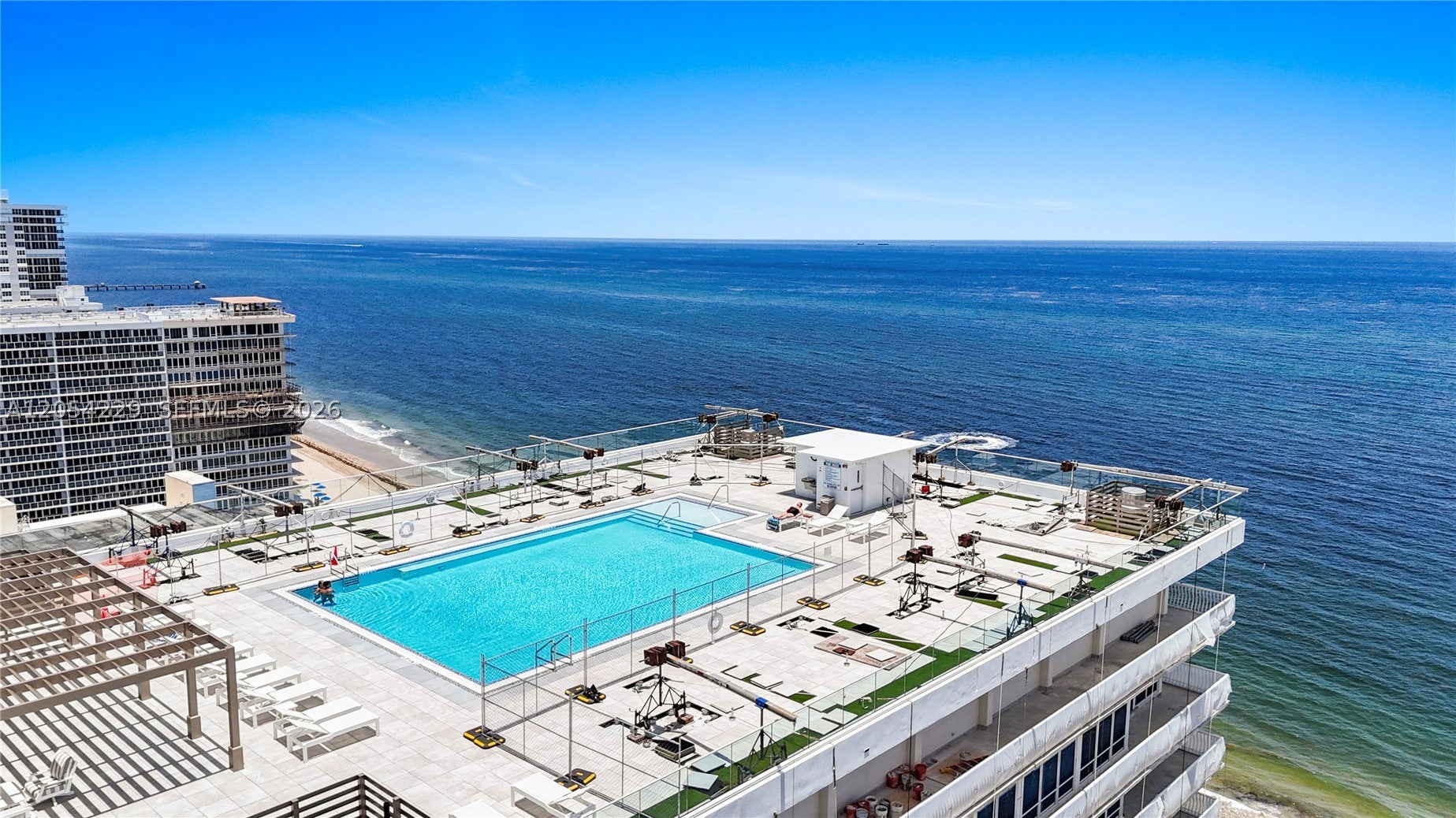 4020 Galt Ocean Dr 203