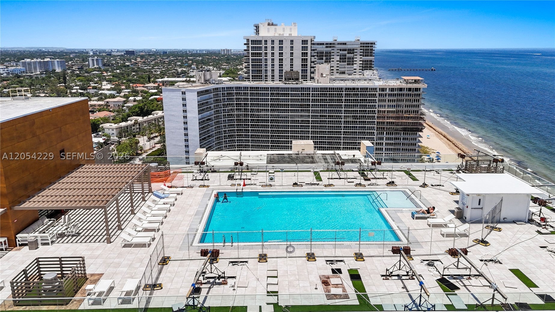 4020 Galt Ocean Dr 203