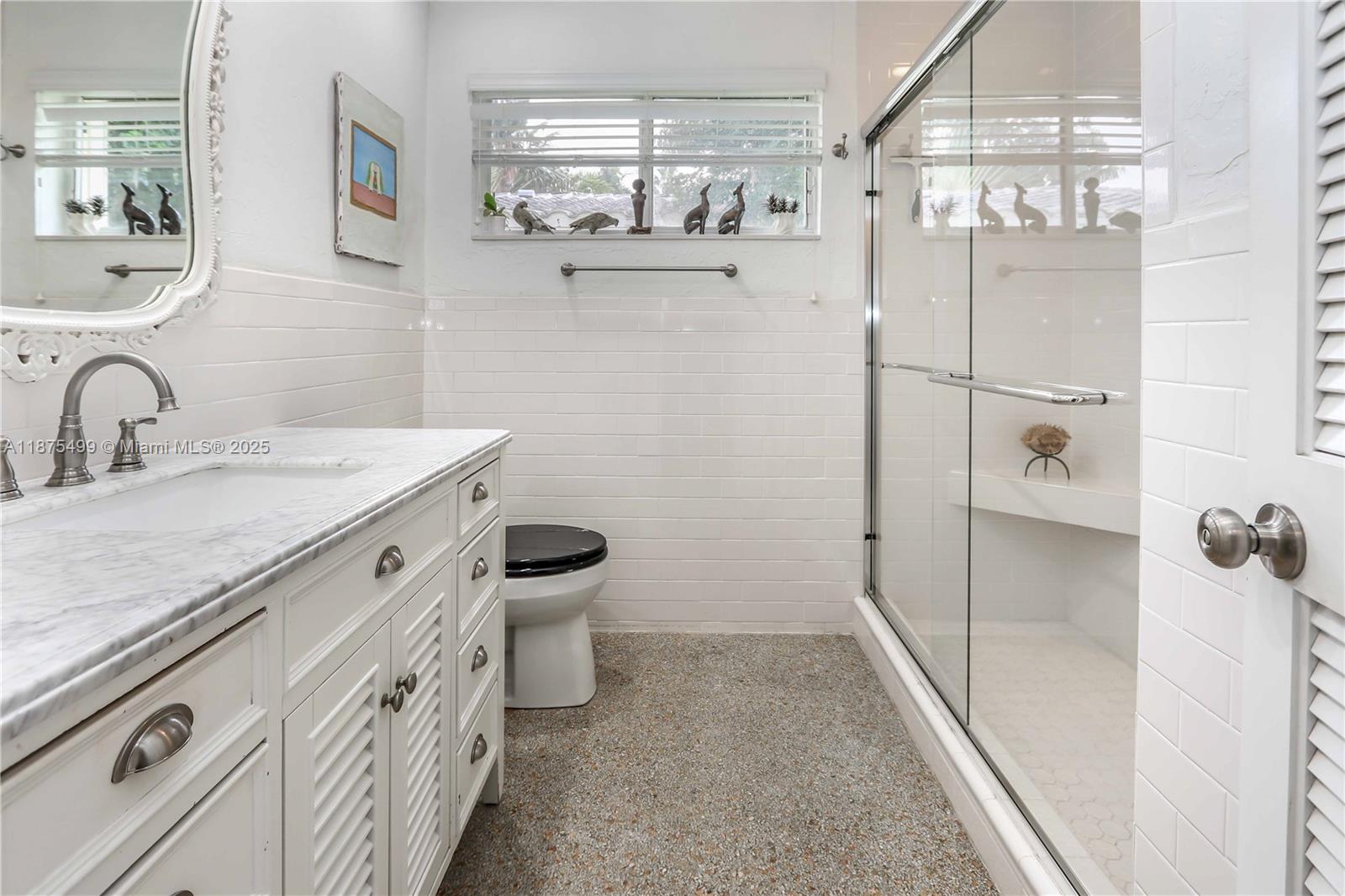 HOLLYWOOD - Residential Lease