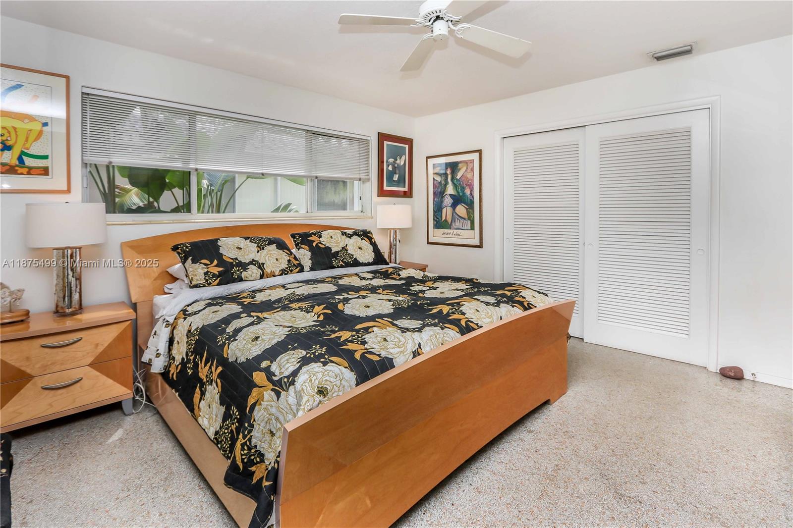 HOLLYWOOD - Residential Lease