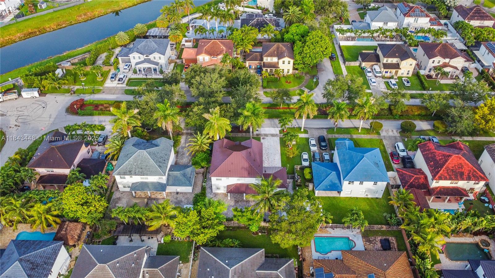 COUNTRYSIDE - Residential