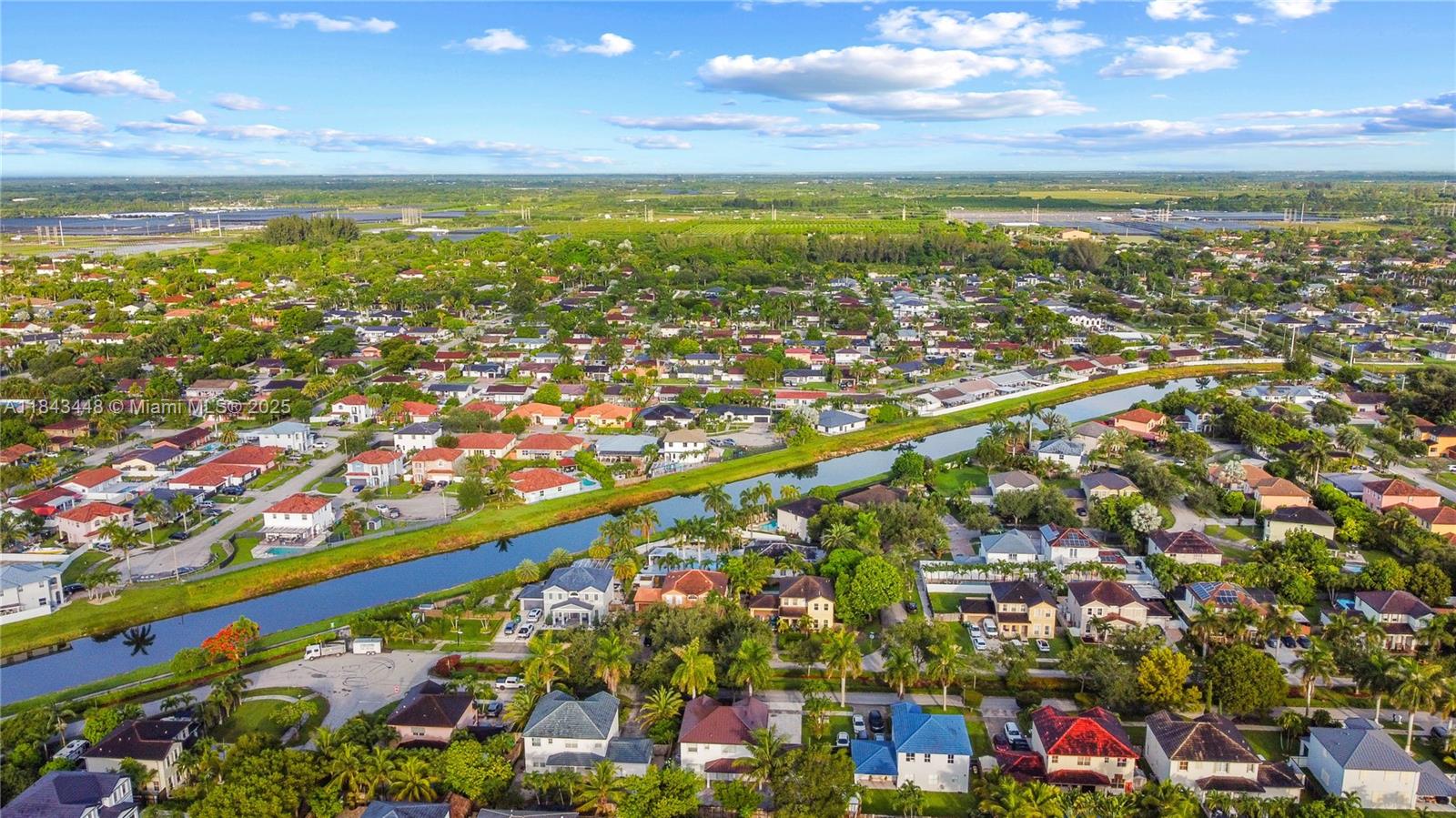 COUNTRYSIDE - Residential