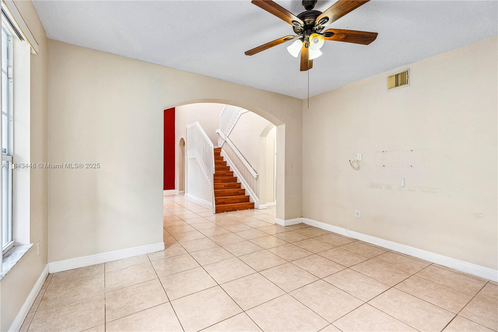 COUNTRYSIDE - Residential