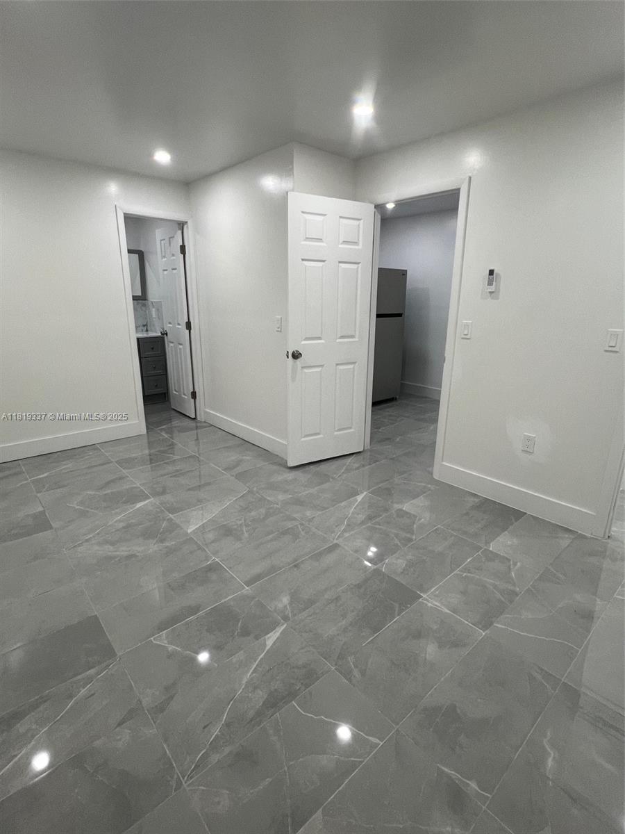 STEESDALE PART 1 - Residential Lease
