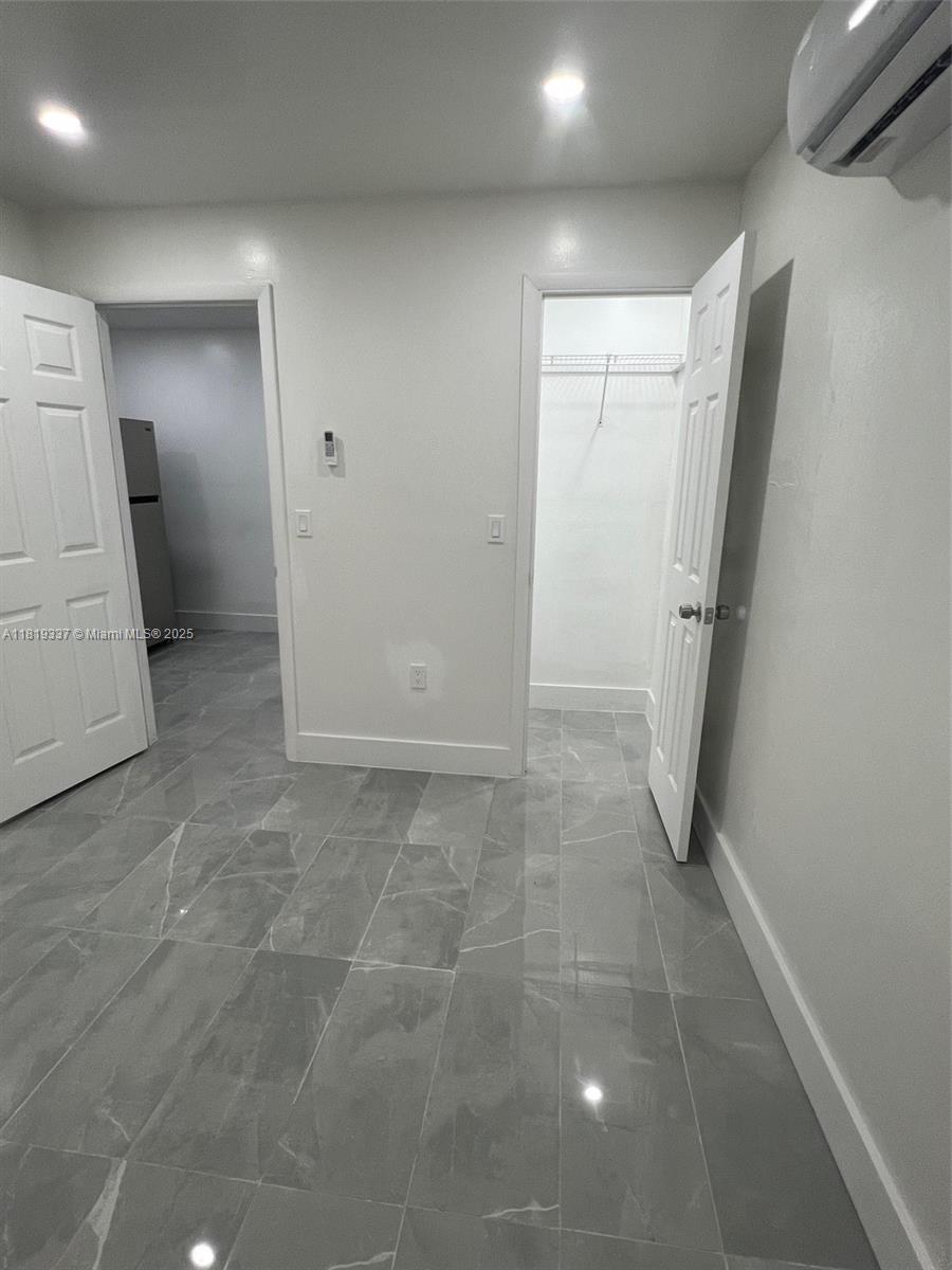 STEESDALE PART 1 - Residential Lease