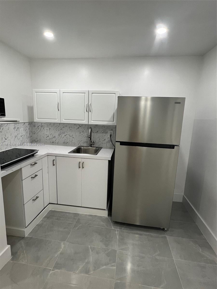 STEESDALE PART 1 - Residential Lease