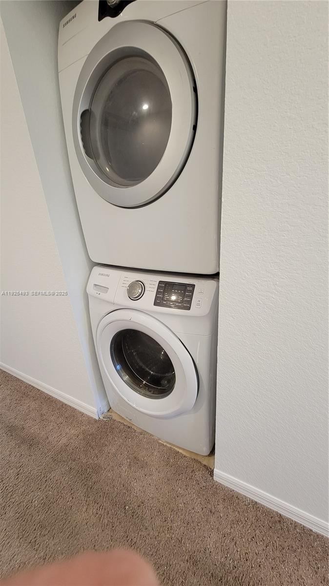 BOARDWALK AT VIZCAYA COND - Residential