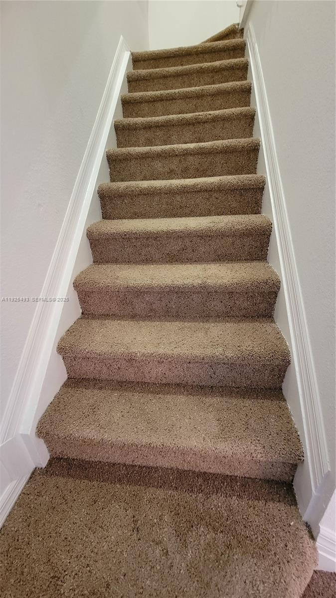 BOARDWALK AT VIZCAYA COND - Residential