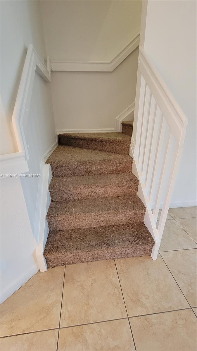 BOARDWALK AT VIZCAYA COND - Residential