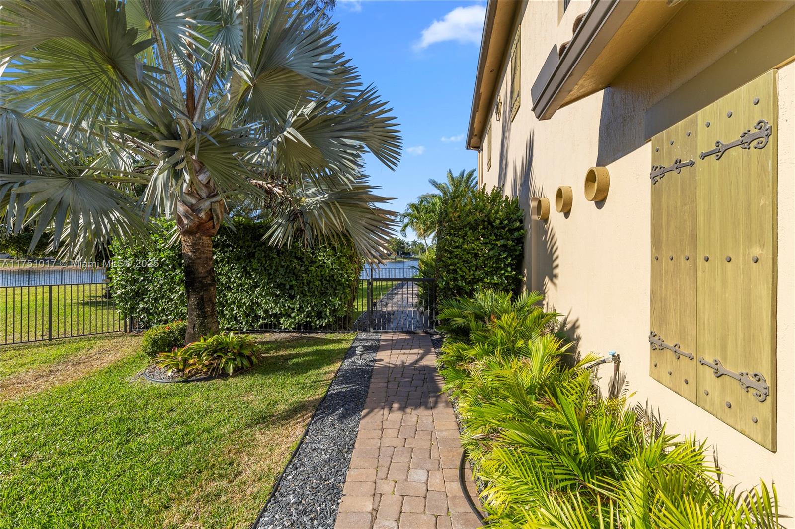 HERON BAY NORTH PLAT 4 - Residential