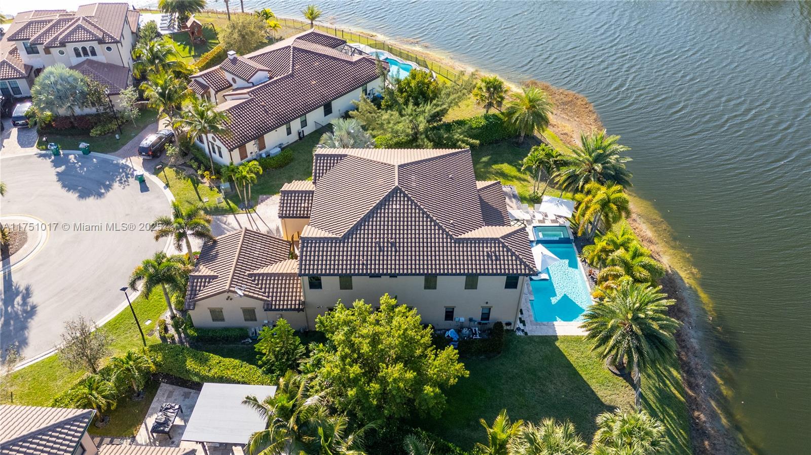 HERON BAY NORTH PLAT 4 - Residential