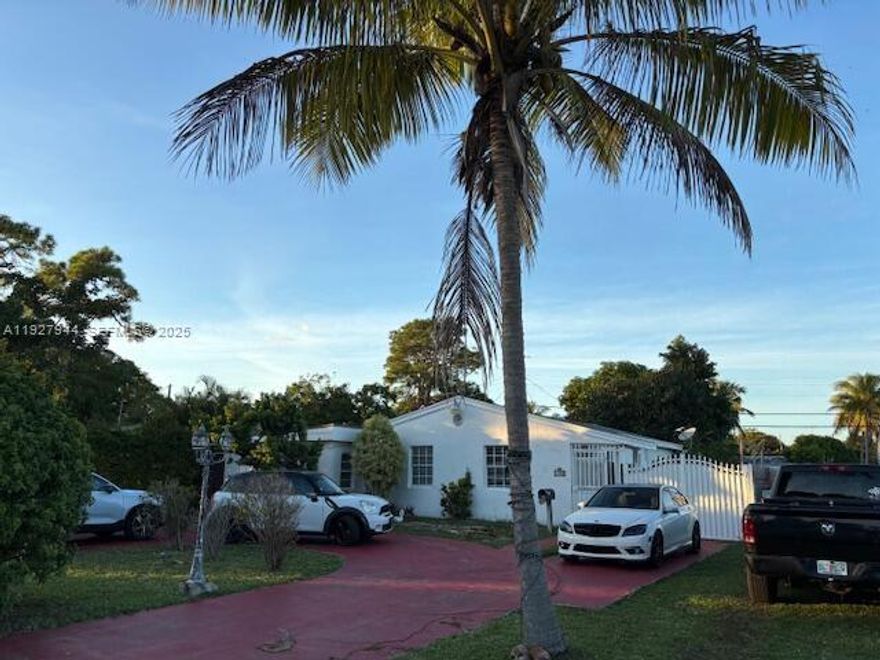 Welcome to this charming home located in Miami, FL. This residence boasts a spacious layout with abundant natural light throughout. The kitchen is equipped with modern appliances and ample storage space. Enjoy the outdoors in the private backyard, appropriate for relaxation. Conveniently located near local amenities, schools, and parks, . Don't miss the opportunity to make this house your new home.