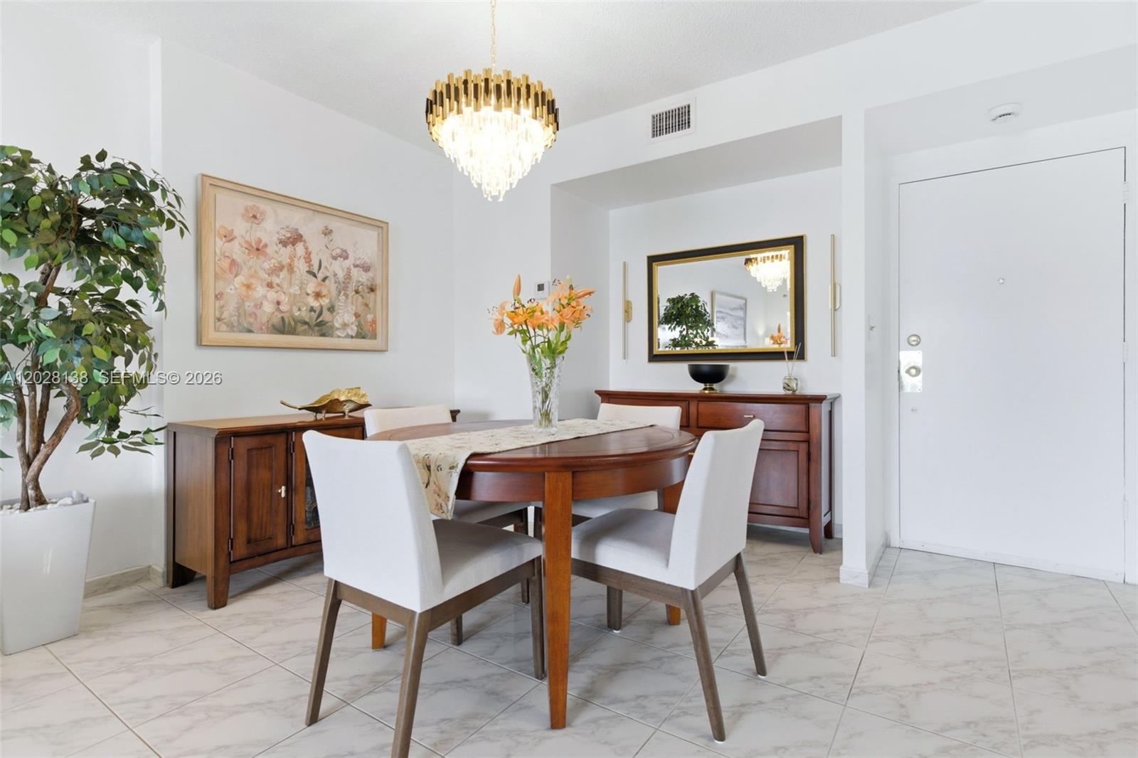 HILLCREST EAST NO 23 COND - Residential