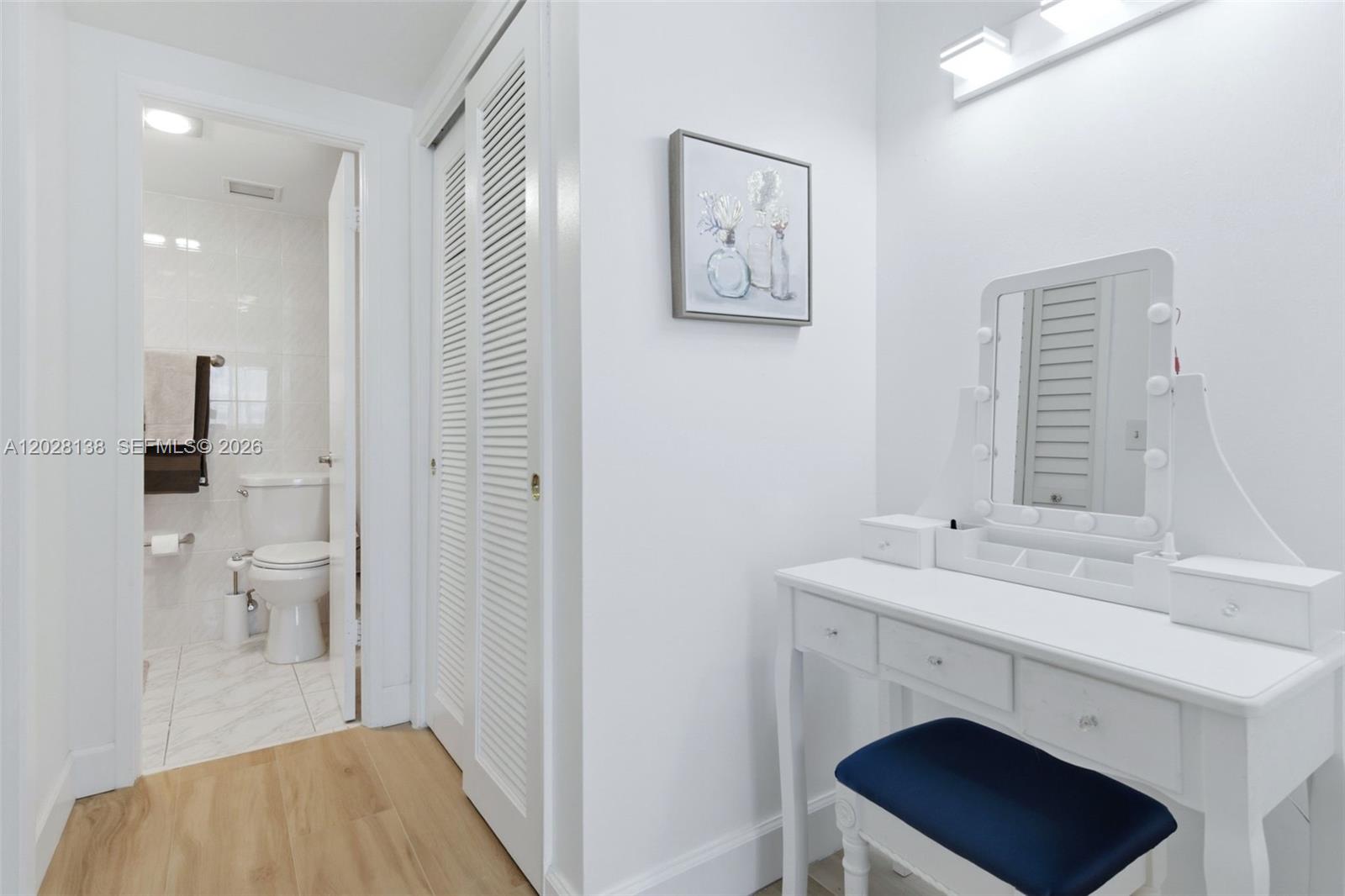 HILLCREST EAST NO 23 COND - Residential