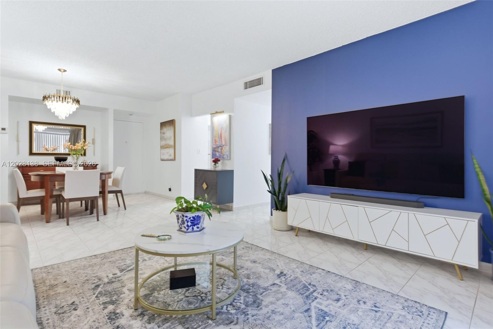 HILLCREST EAST NO 23 COND - Residential