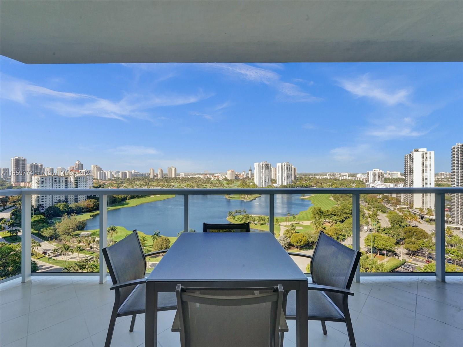 HAMPTONS WEST CONDO - Residential