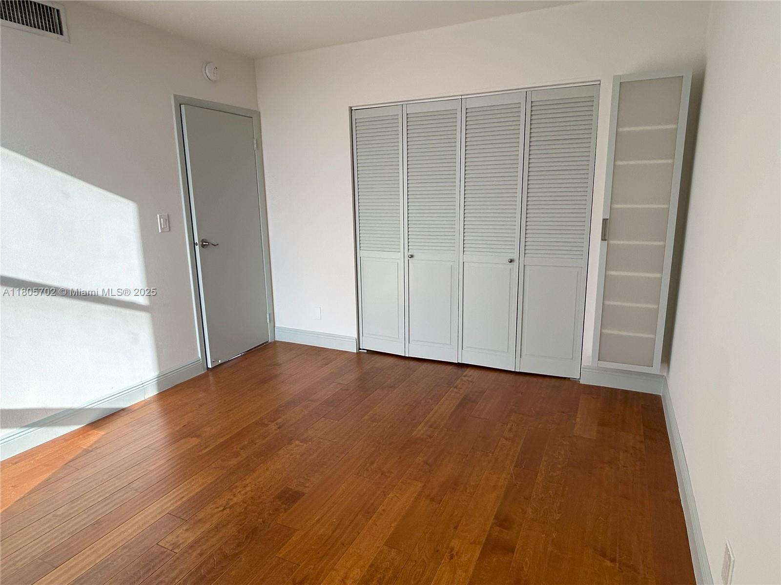 CORONADO CONDO- TOWER II - Residential