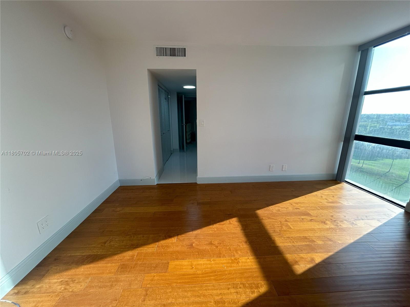 CORONADO CONDO- TOWER II - Residential