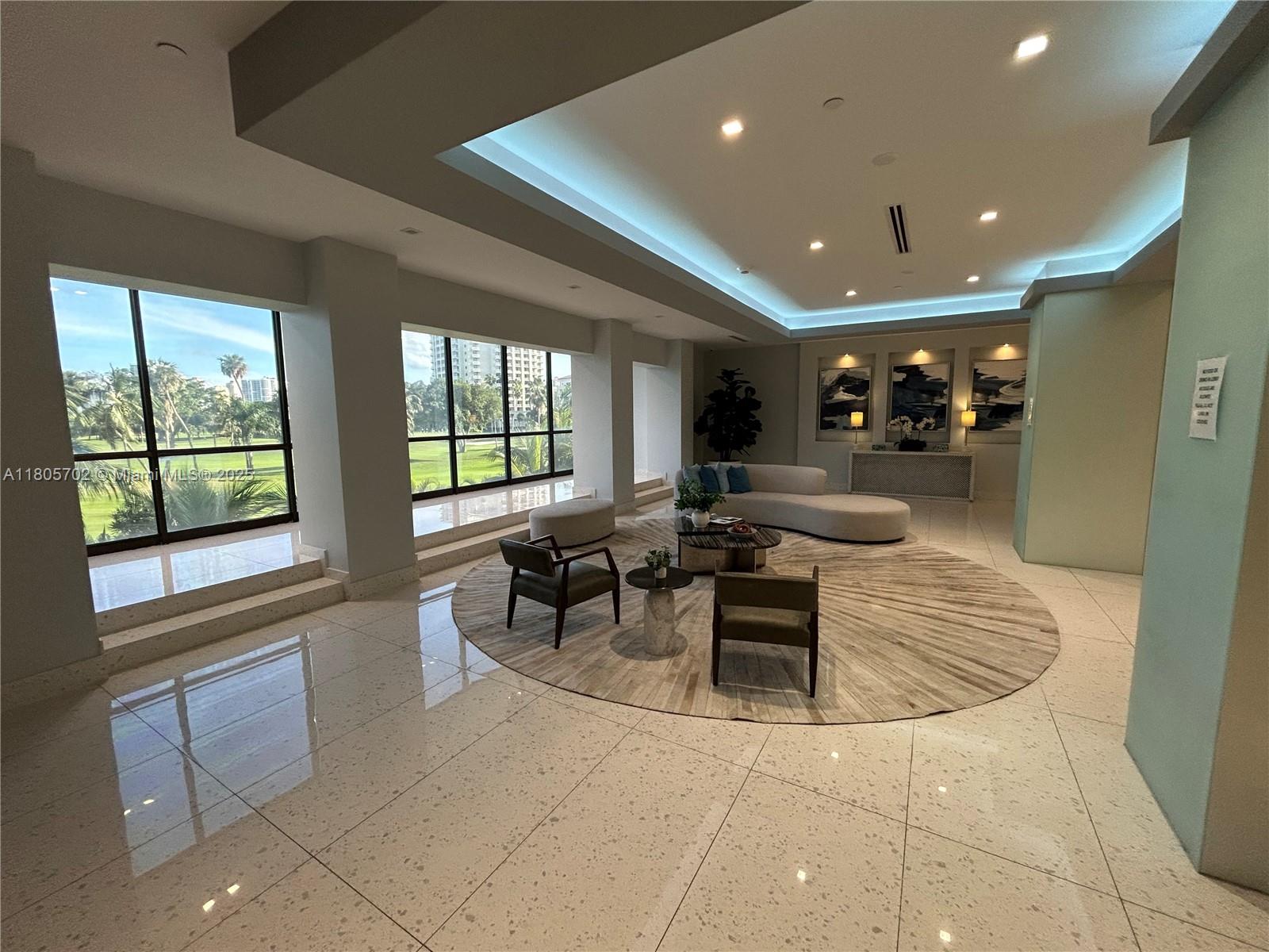 20335 W Country Club Dr 903
