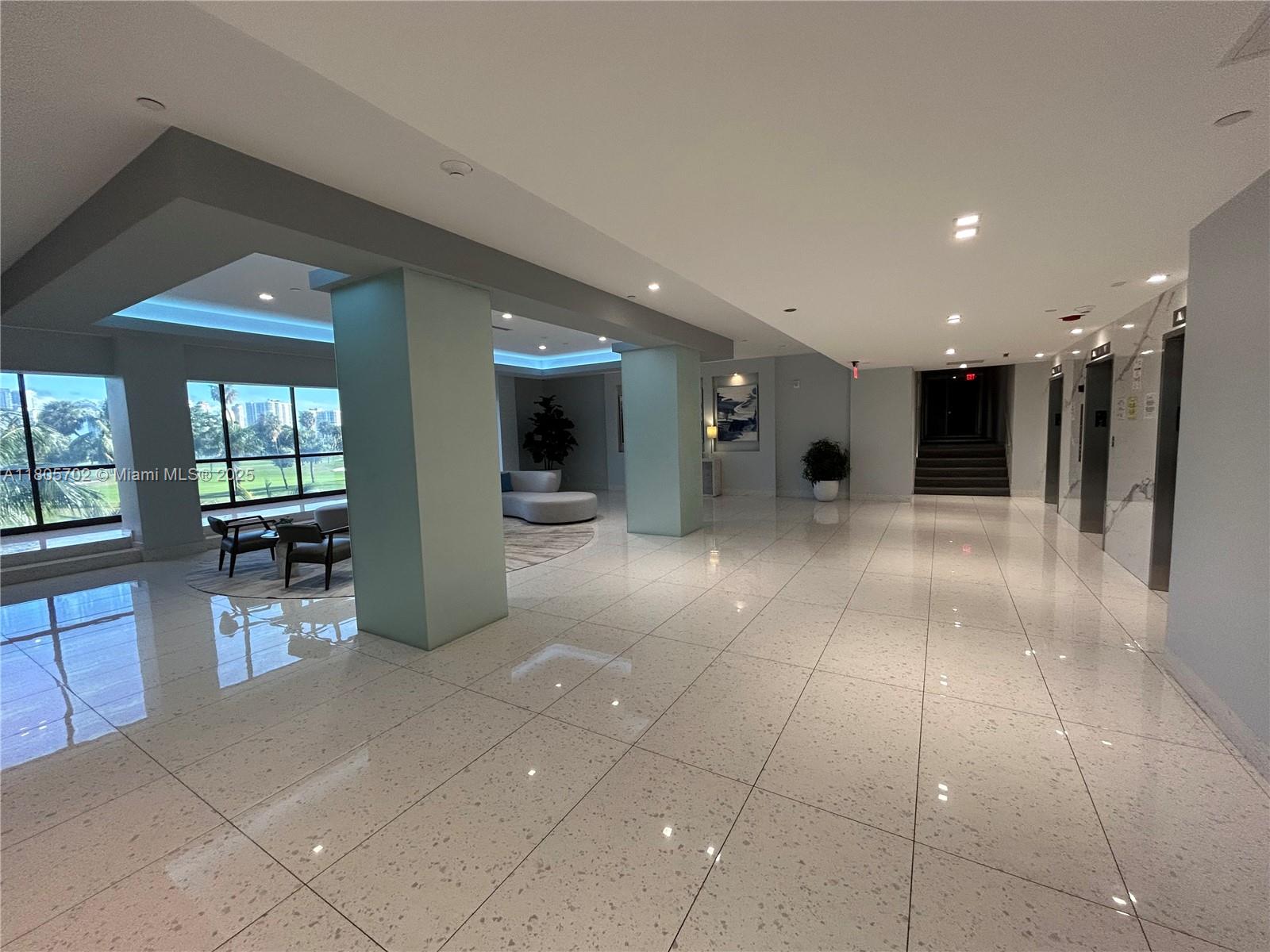 20335 W Country Club Dr 903