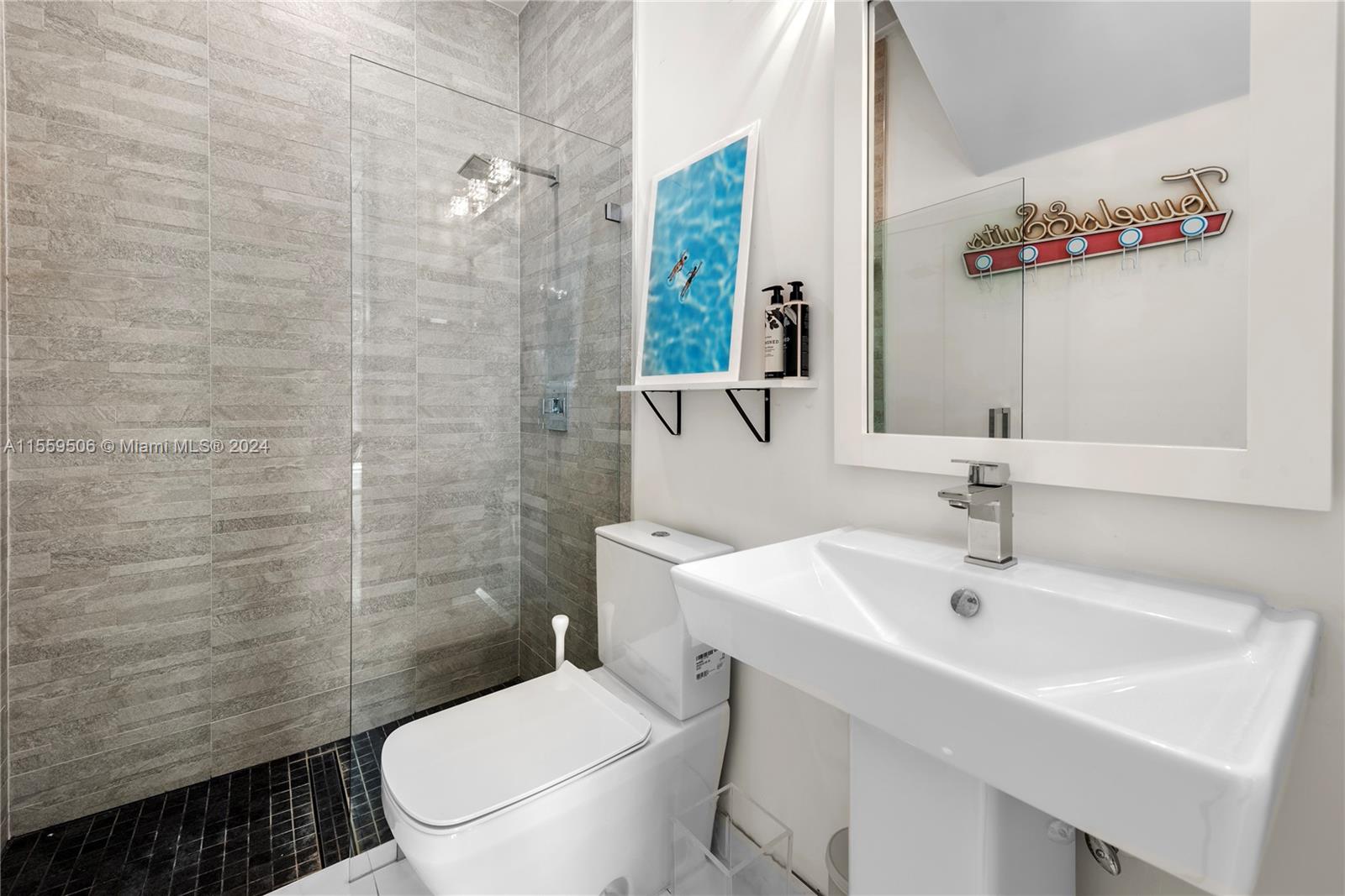 LEGACY VILLAS CONDO - Residential