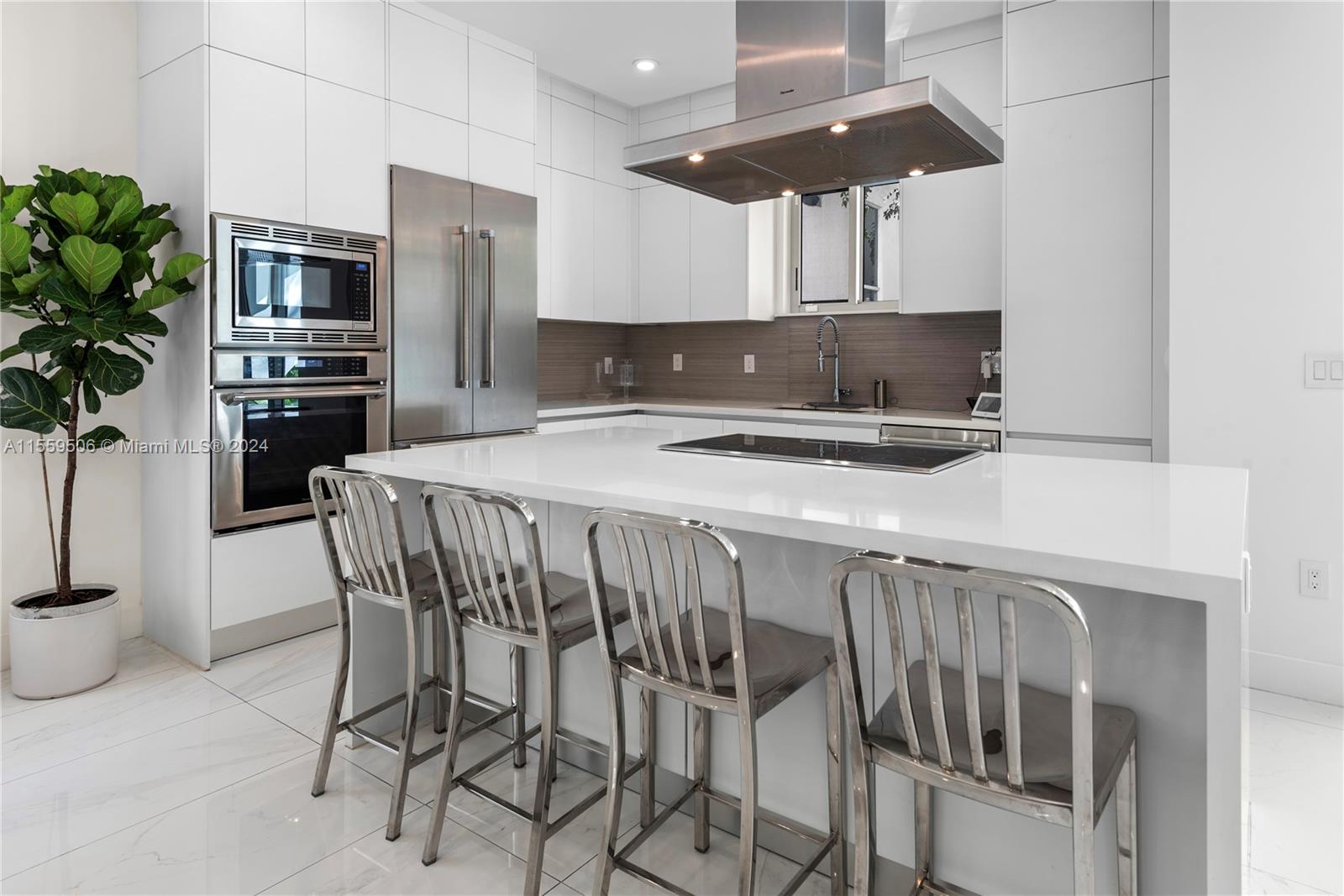 LEGACY VILLAS CONDO - Residential