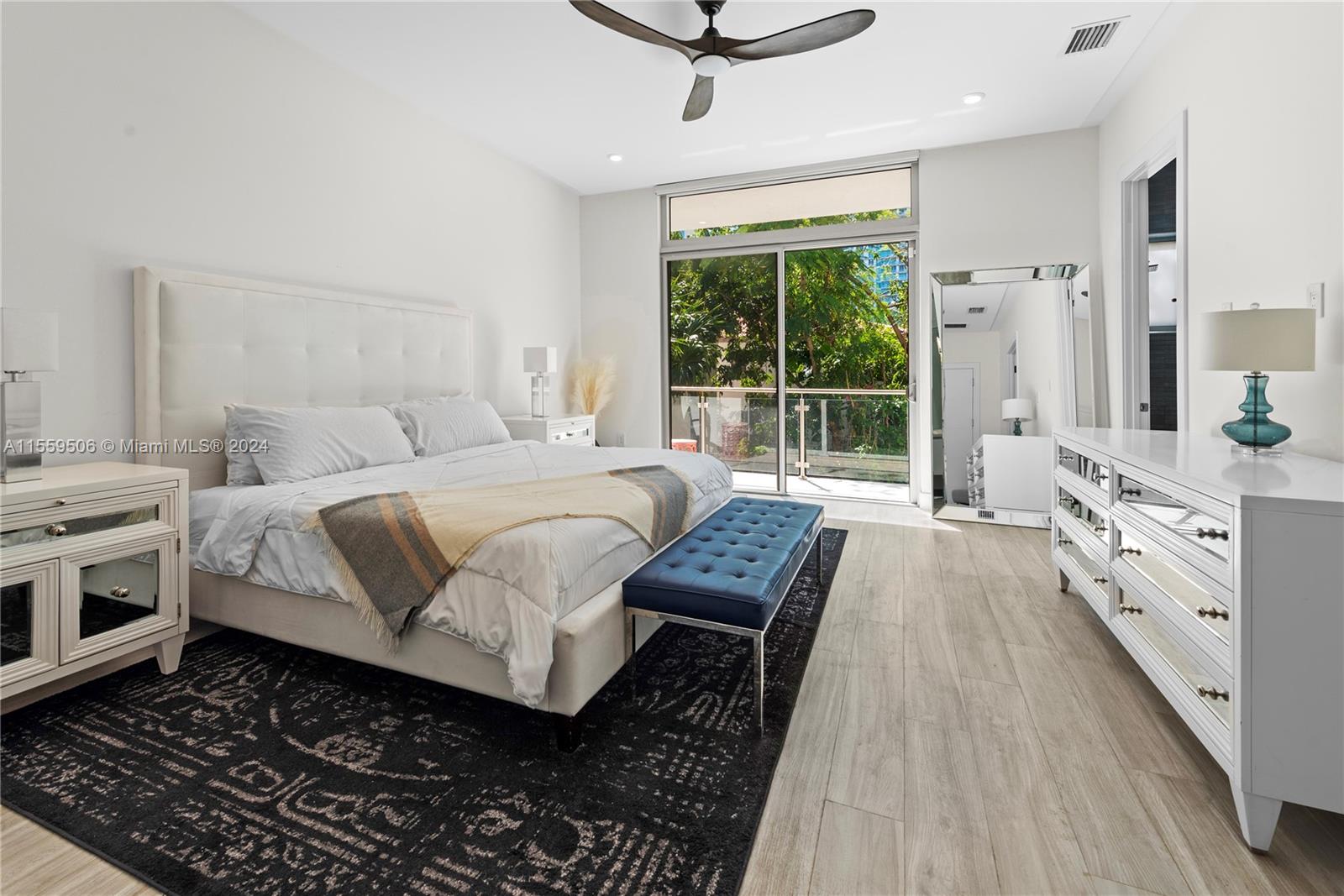 LEGACY VILLAS CONDO - Residential