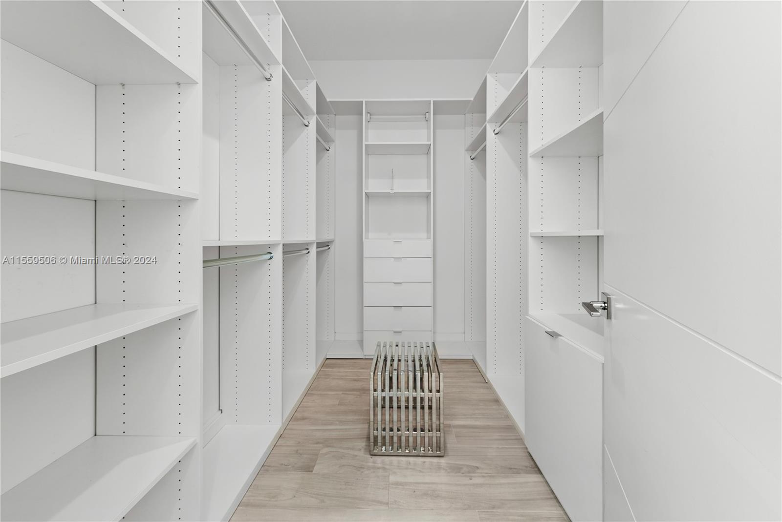 LEGACY VILLAS CONDO - Residential