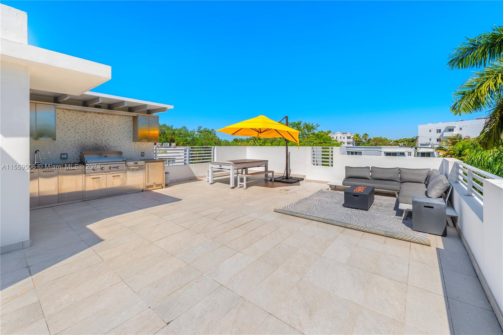 LEGACY VILLAS CONDO - Residential