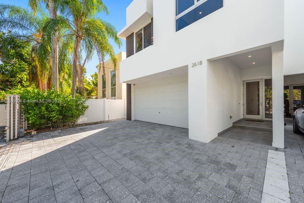 LEGACY VILLAS CONDO - Residential