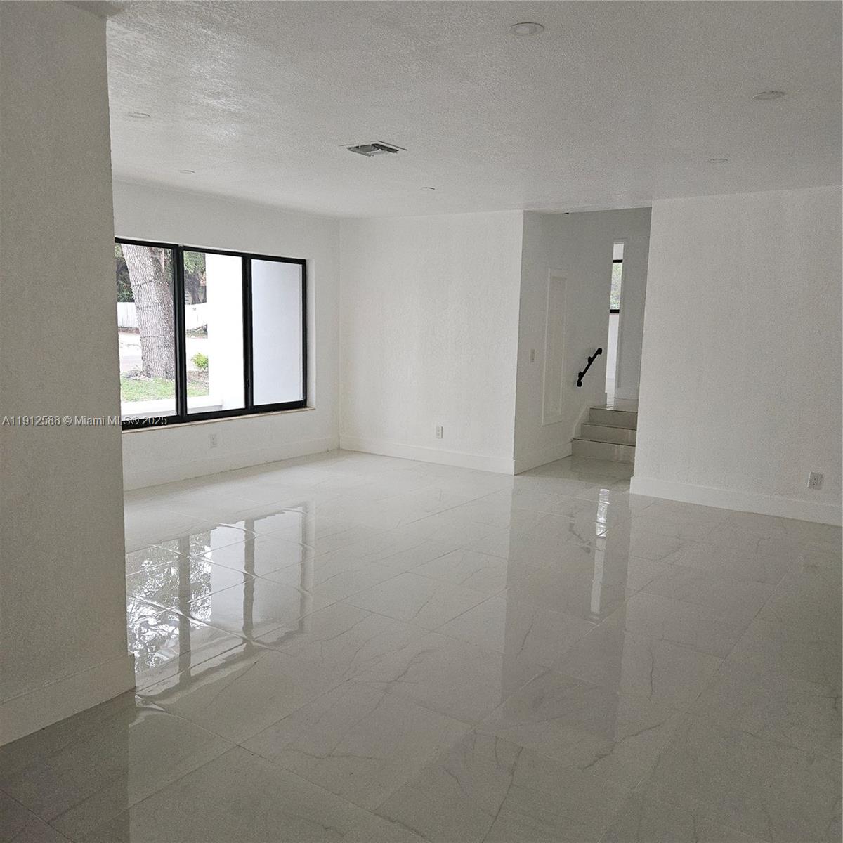 OAK RANCH MANOR CORR PL O - Residential Lease