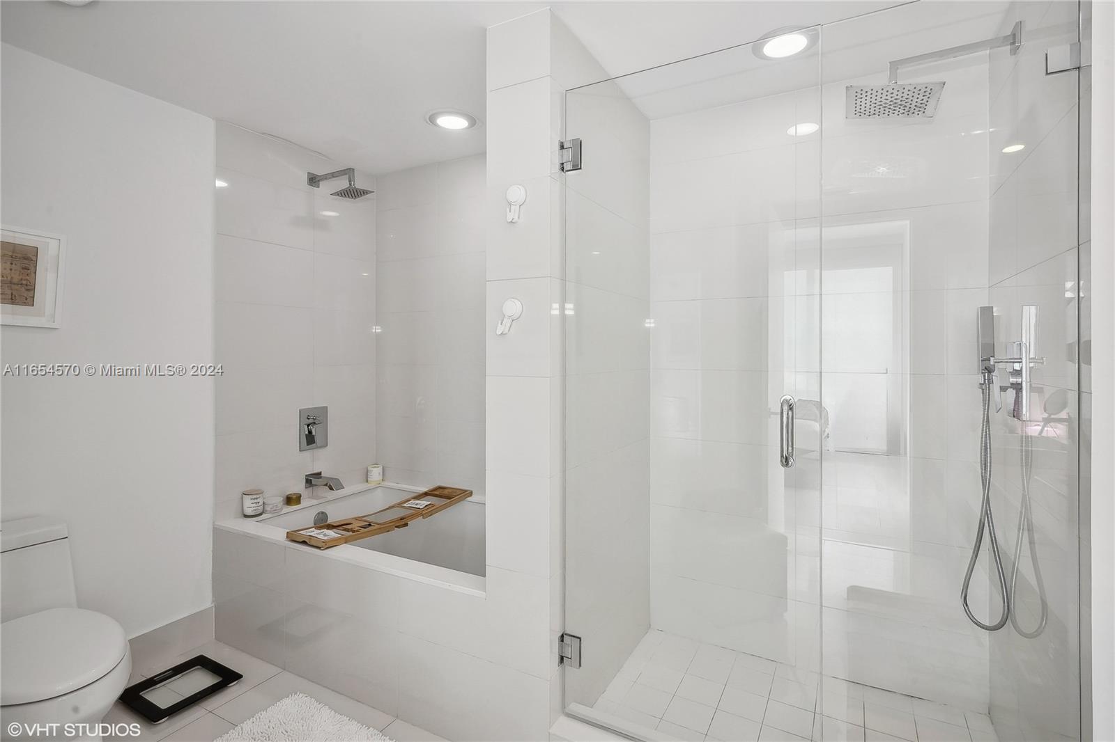 1300 S MIAMI AVENUE CONDO - Residential