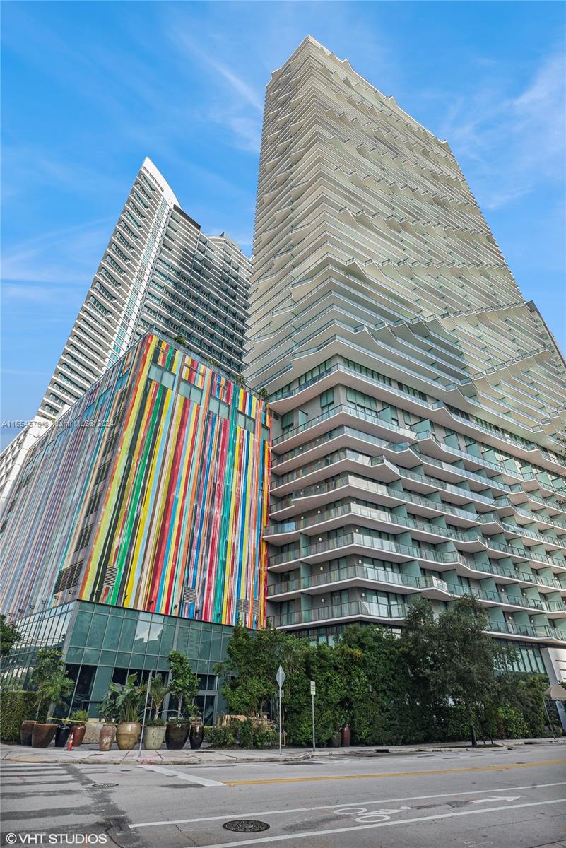 1300 S MIAMI AVENUE CONDO - Residential
