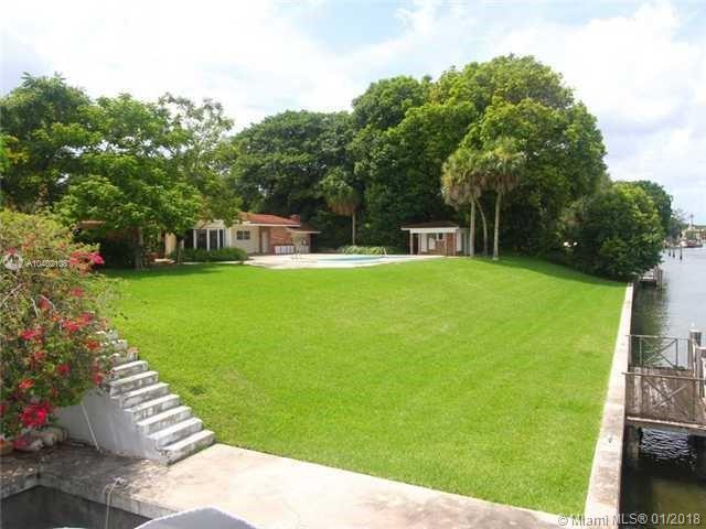 CORAL GABLES RIVIERA SEC - Residential