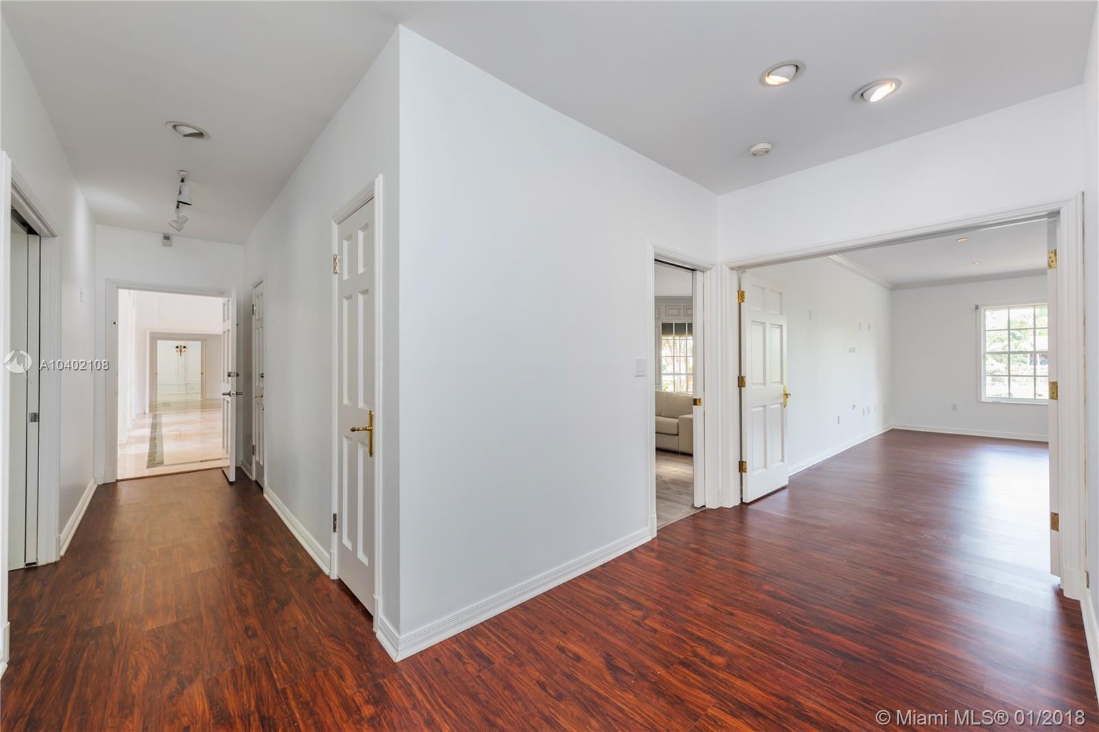 CORAL GABLES RIVIERA SEC - Residential