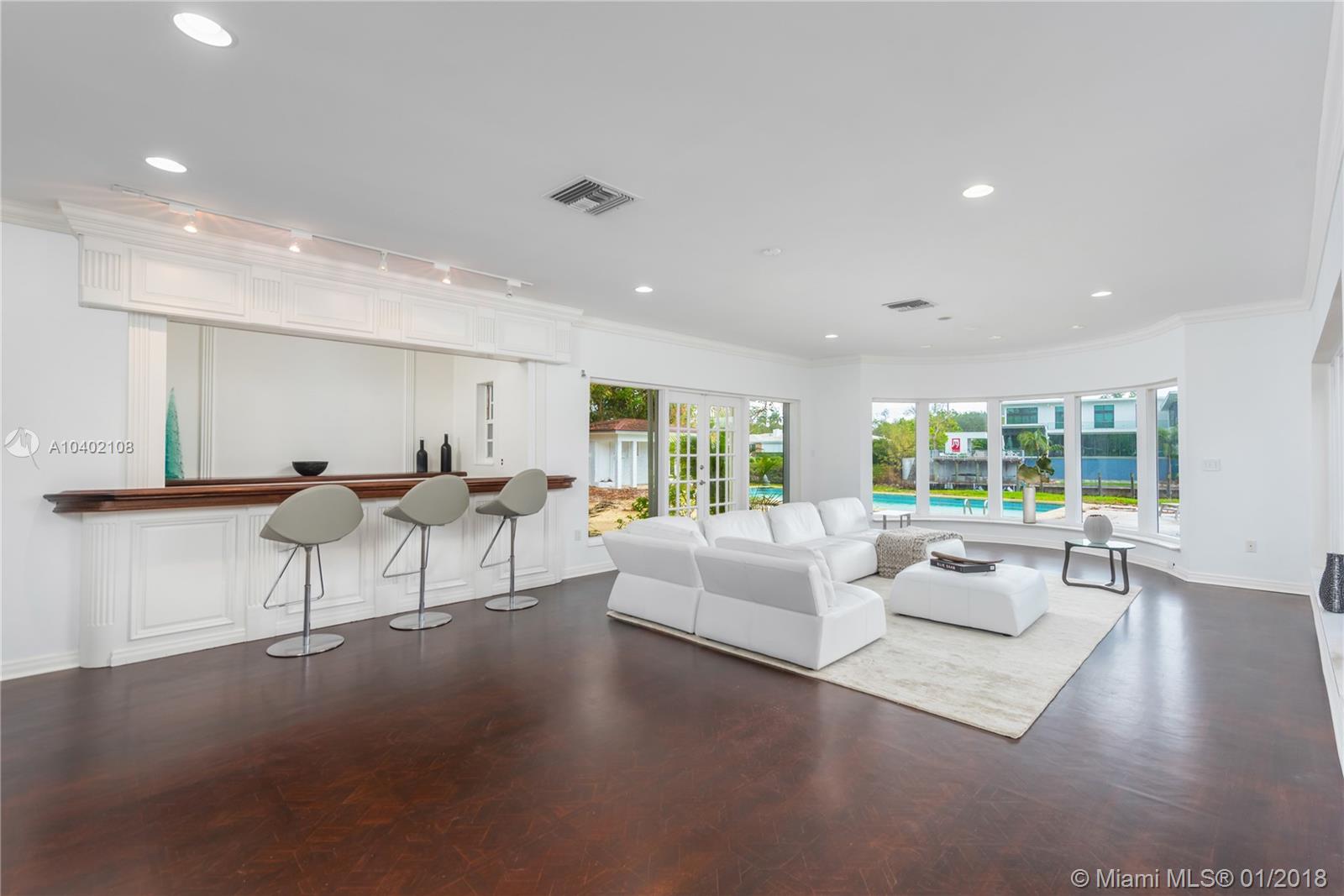 CORAL GABLES RIVIERA SEC - Residential