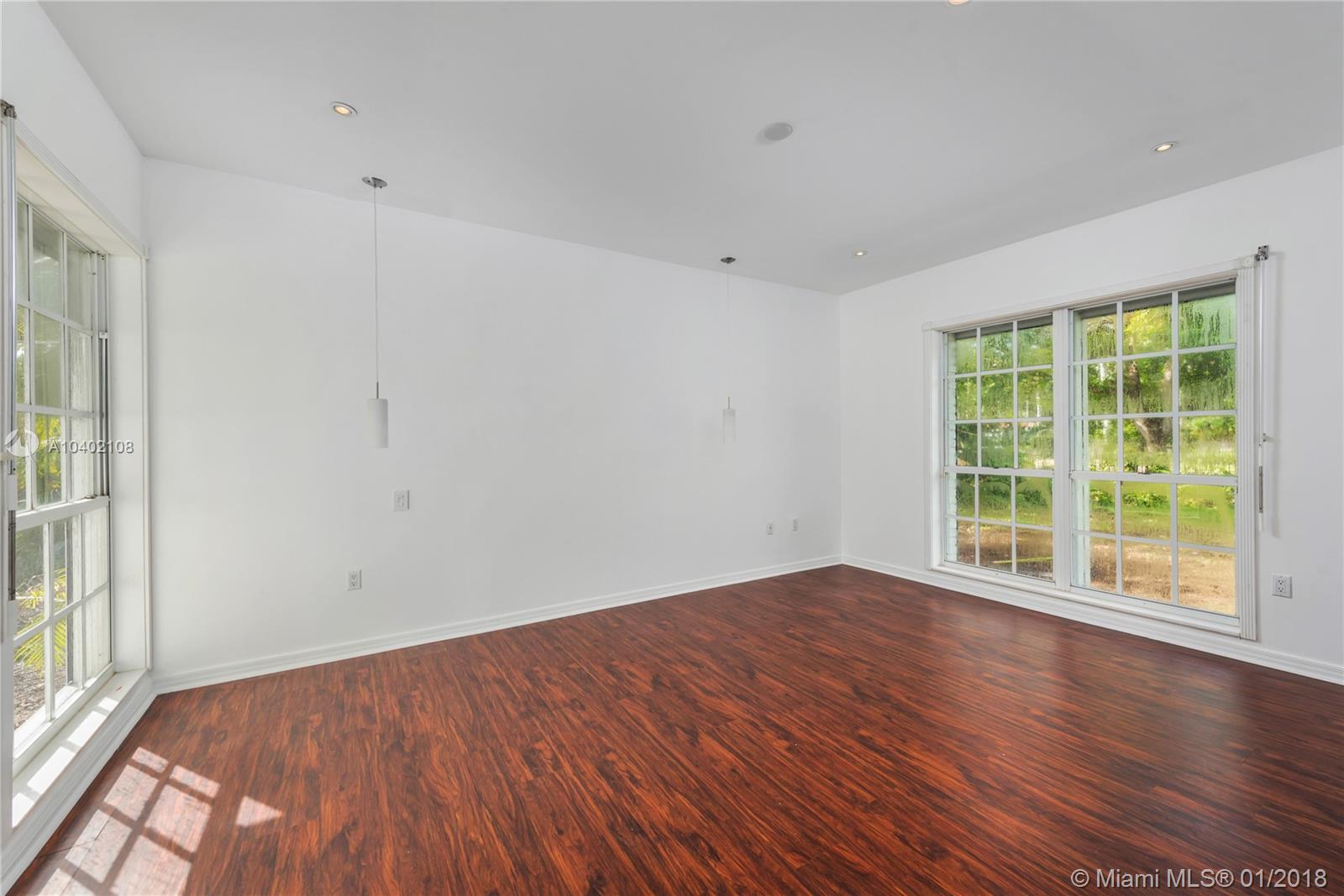 CORAL GABLES RIVIERA SEC - Residential