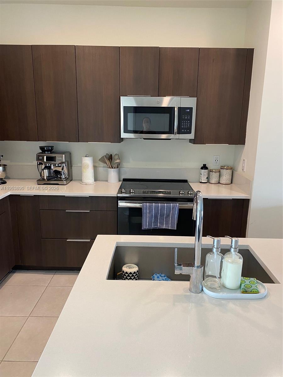 URBANA AT THE RESIDENCES - Residential Lease