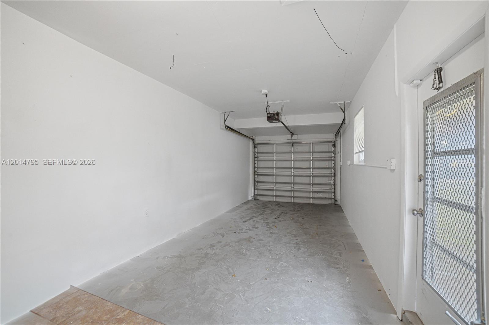 HOLLYWOOD HILLS AMEN PLAT - Residential