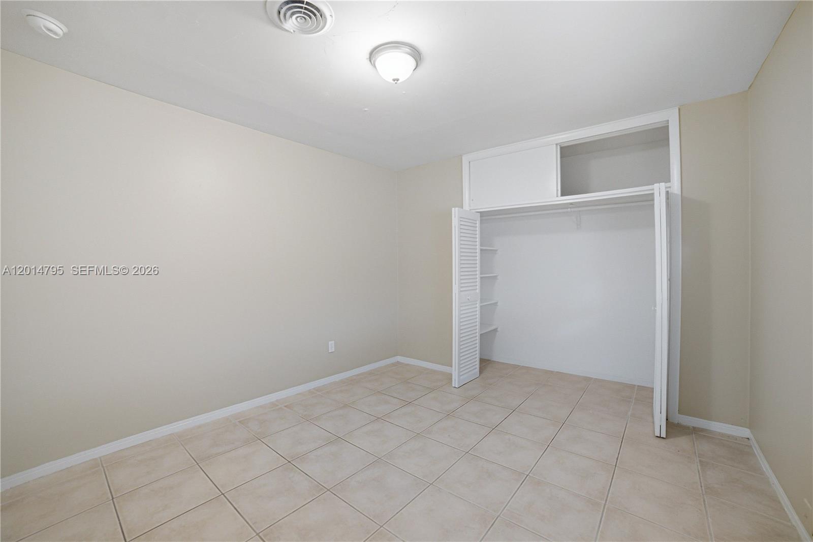 HOLLYWOOD HILLS AMEN PLAT - Residential