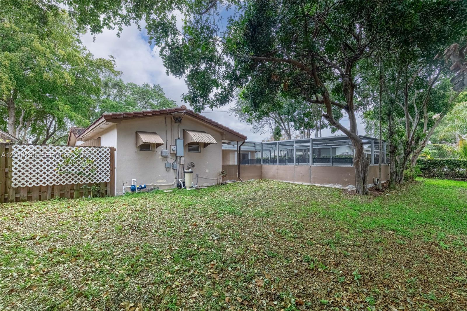 HOLLYWOOD HILLS AMEN PLAT - Residential