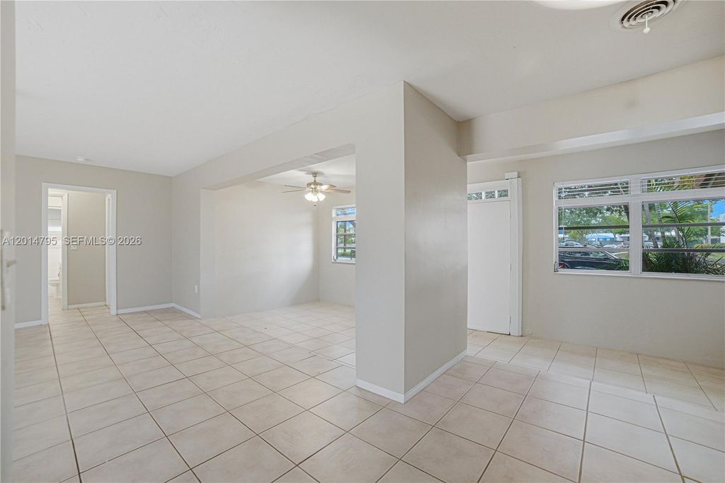 Photo of 1307 N 46th Ave, Hollywood, FL 33021 (MLS # A12014795)