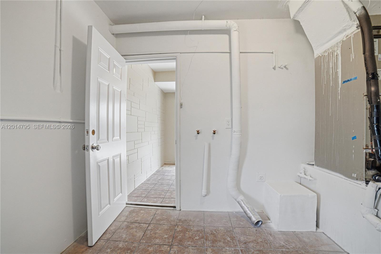HOLLYWOOD HILLS AMEN PLAT - Residential