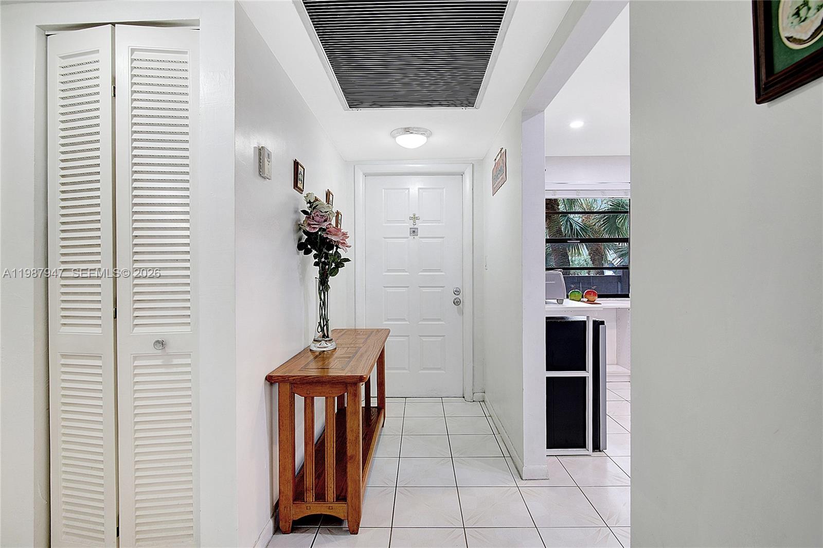 COLONY POINT 3 CONDO - Residential